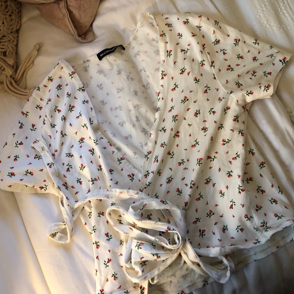 Brandy Melville Tie Top